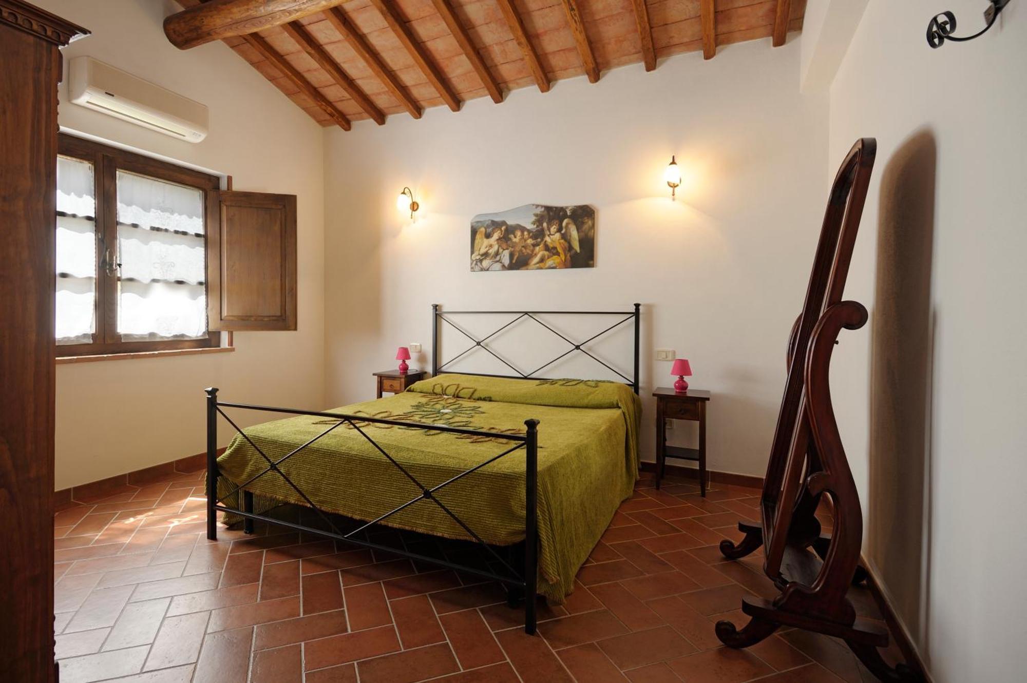 Farm stay Le Capannacce Cinigiano