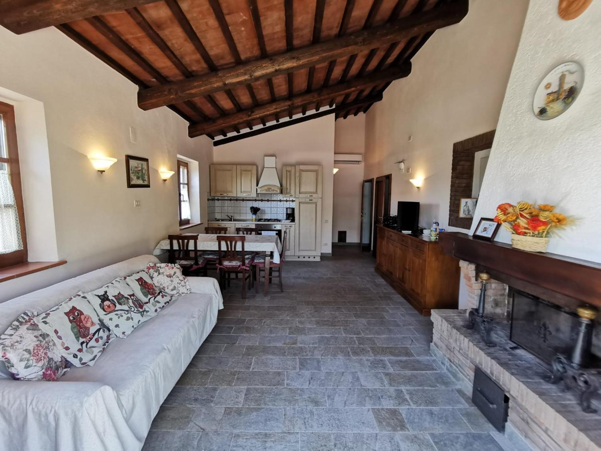 Le Capannacce Farm stay *